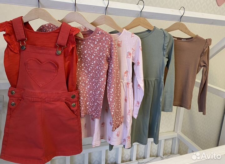 Одежда на девочку 110-116