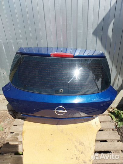 Крышка багажника opel Astra H GTC