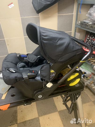 Автолюлька на колесах для новорожденных