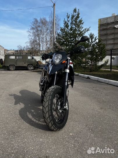 KTM 690SM