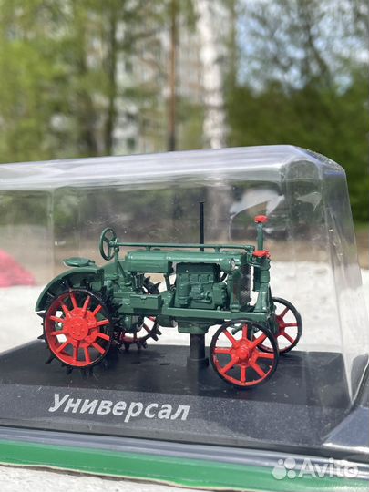 Модель трактора Универсал коллекционная журнальная