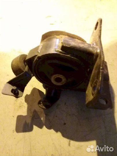 Опора двигателя (подушка двс) левая 12372-0H080 To