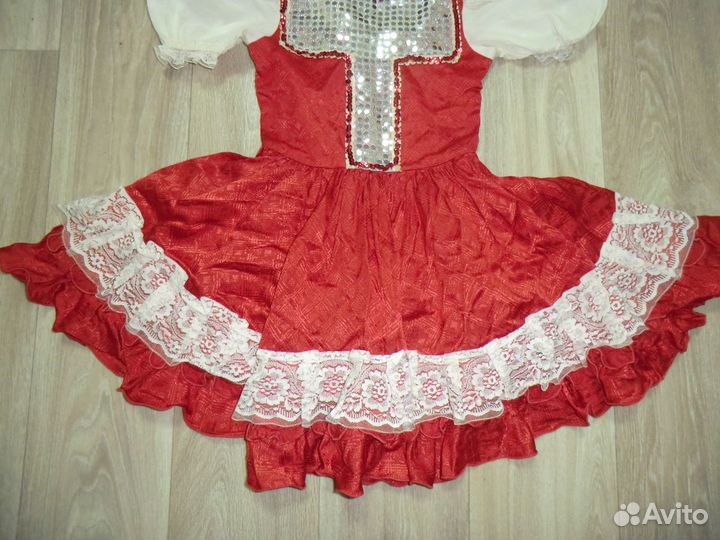 Платье-ретро.танцы и ф.катание на 128-134см
