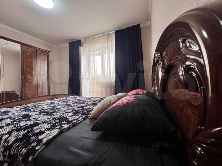 3-к. квартира, 70 м², 4/17 эт.