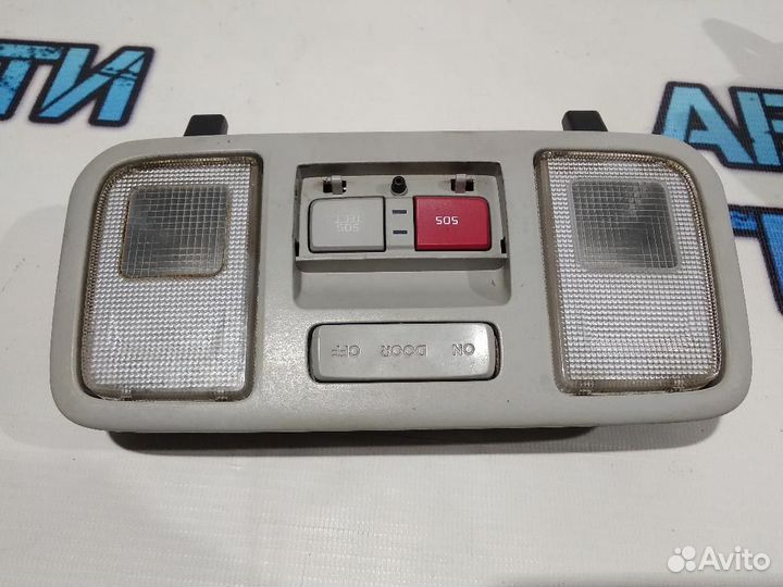 Плафон салонный Kia Rio 4 X-line 928504Y000