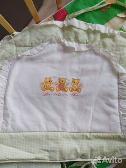 Бортики и балдахин