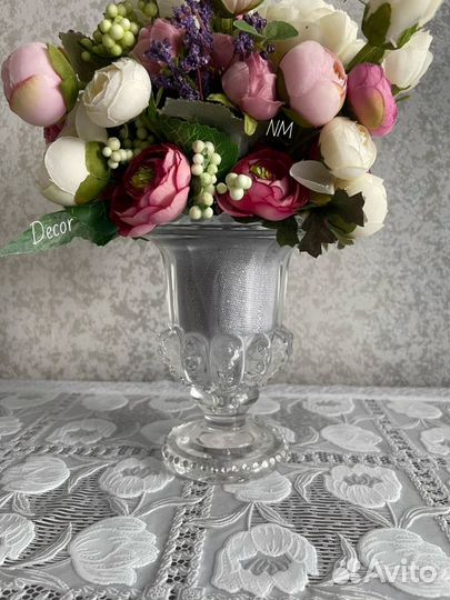 Мини-букет в бардовой гамме