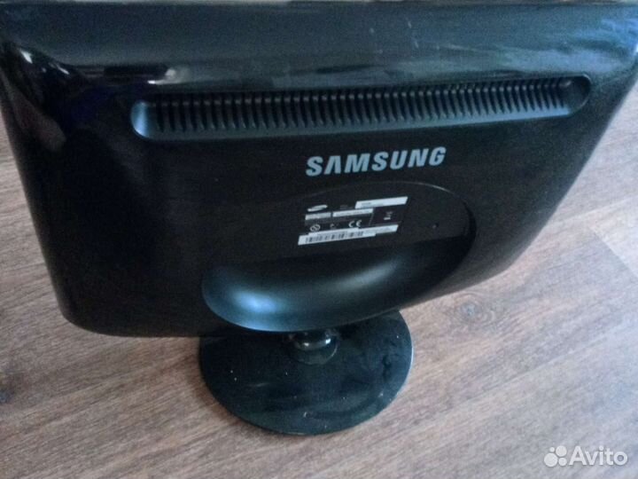 Монитор Samsung syncmaster 2032bw