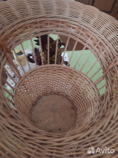 Корзина плетеная большая