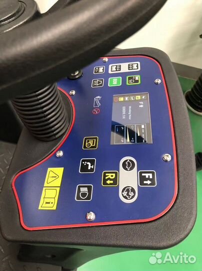 Поломоечная машина с местом для оператора серии NR