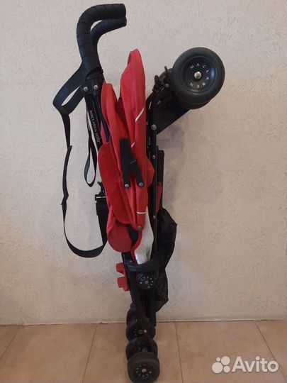 Прогулочная коляска трость maclaren