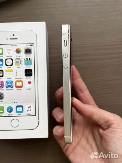 iPhone 5S, 16 ГБ