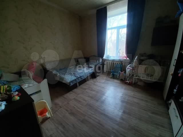 Комната 27,6 м² в 1-к., 2/2 эт.
