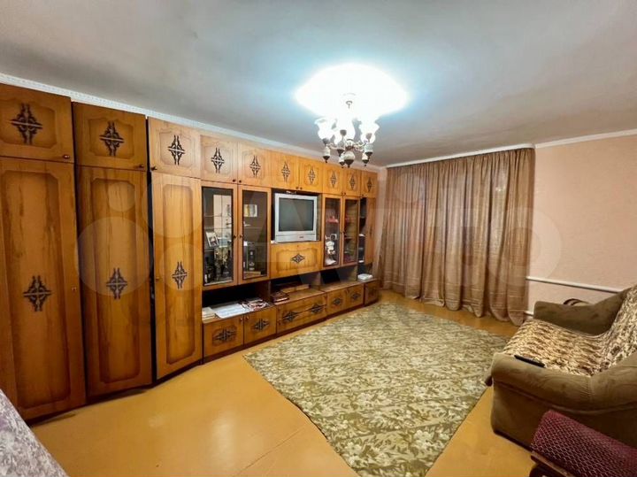 3-к. квартира, 69 м², 2/5 эт.