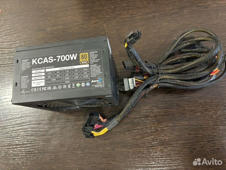 Блок питания Aero Cool kcas 700W