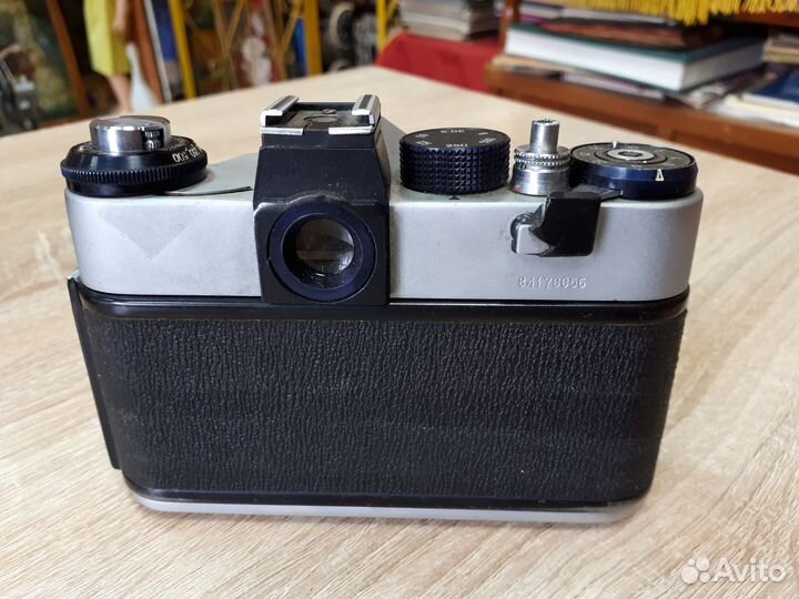 Фотоаппарат Зенит ет объектив Мир-1В