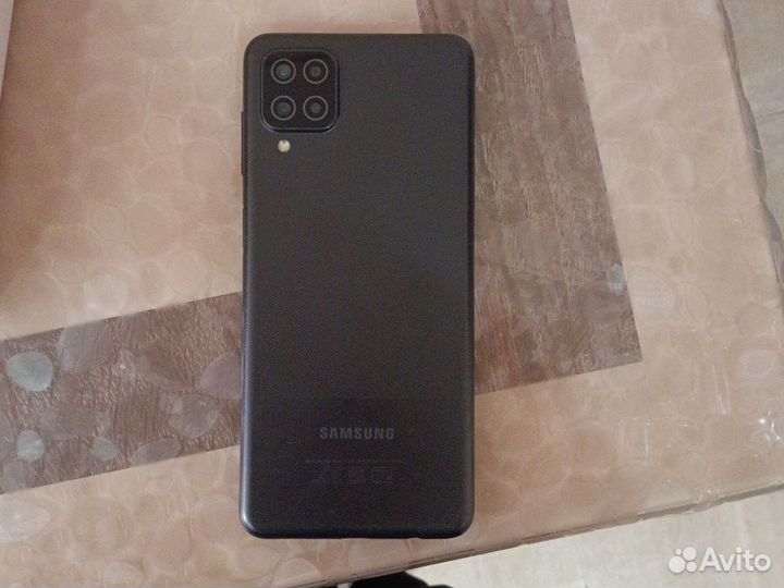 Samsung Galaxy A12, 4/32 ГБ