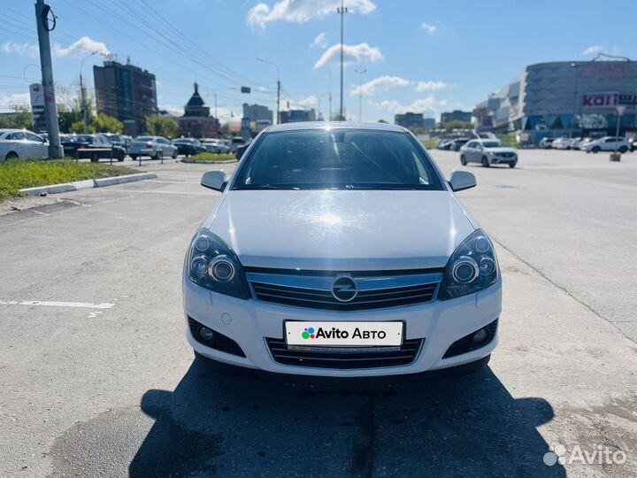 Opel Astra 1.6 МТ, 2011, 138 000 км