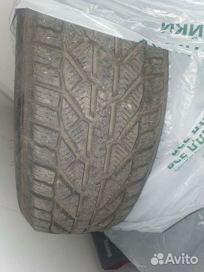 Tigar Winter 215/55 R17