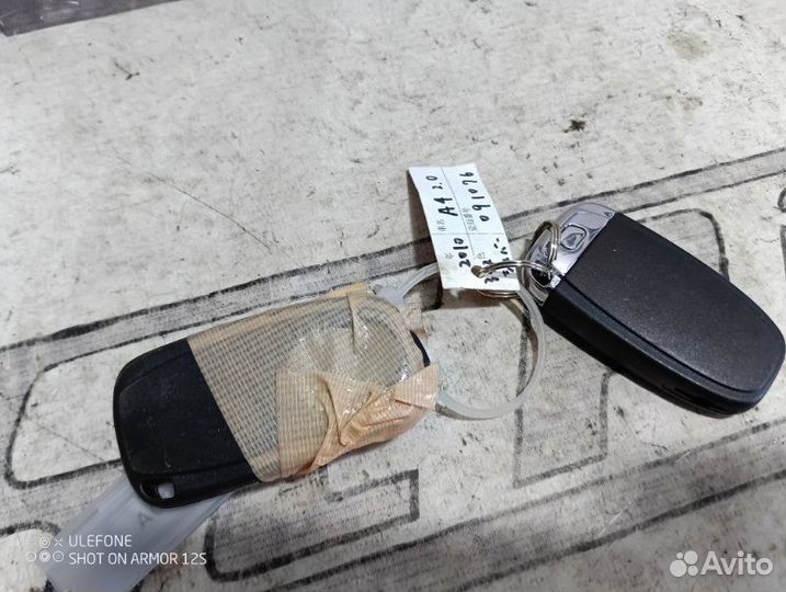 Ключ зажигания Audi A4 B8 2.0 cdnc 2009