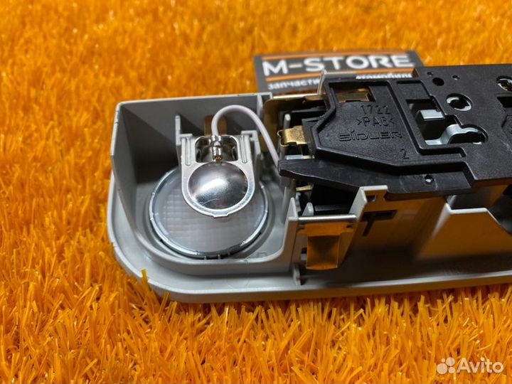 Плафон освещения Audi A6 C6/4F ccea 2010