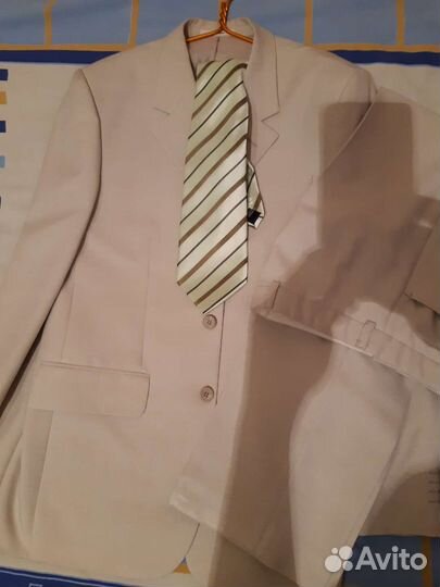 Костюм мужской
