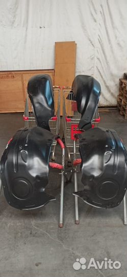 Подкрылки Mitsubishi Pajero Sport 3 MZ353041