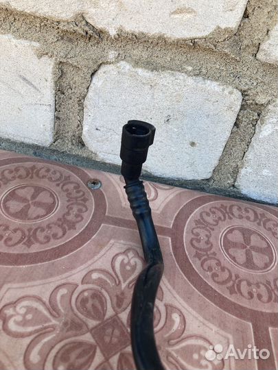 Вакуумная трубка с датчиком шкода