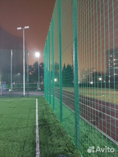 Сетка заградительная ля лестницы