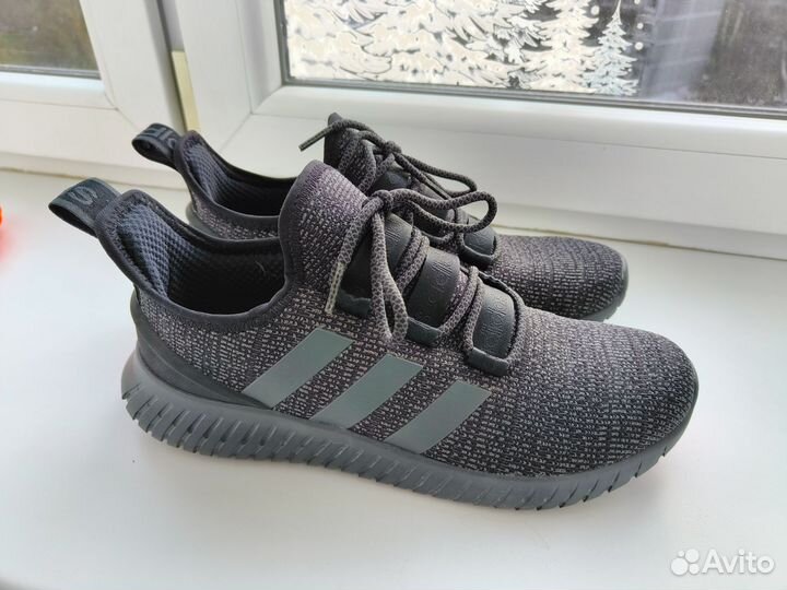 Кроссовки новые Adidas 41 р