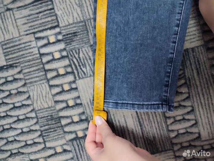 Джинсы женские