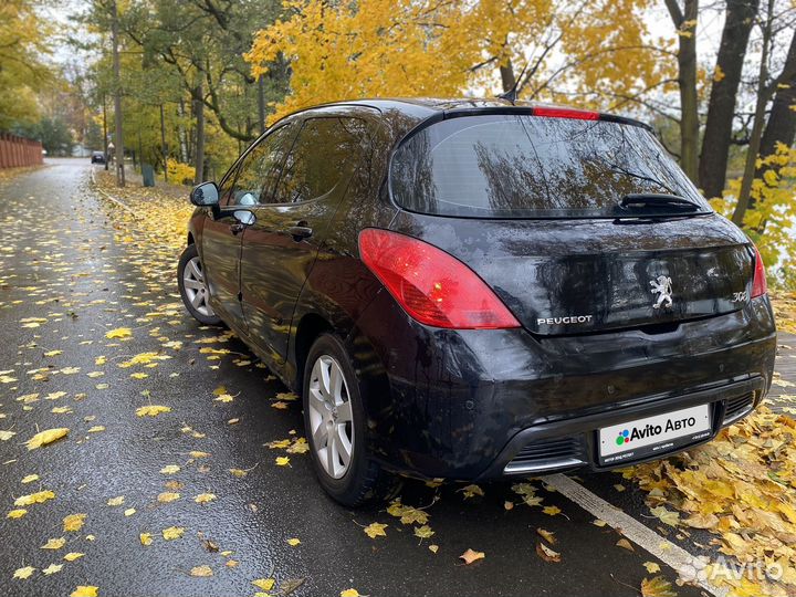 Peugeot 308 1.6 AT, 2010, 105 000 км