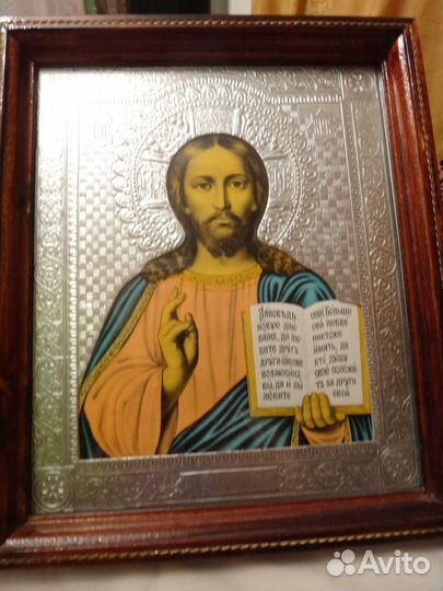 3 иконы иисус 2 квадратных и тарелка иисус
