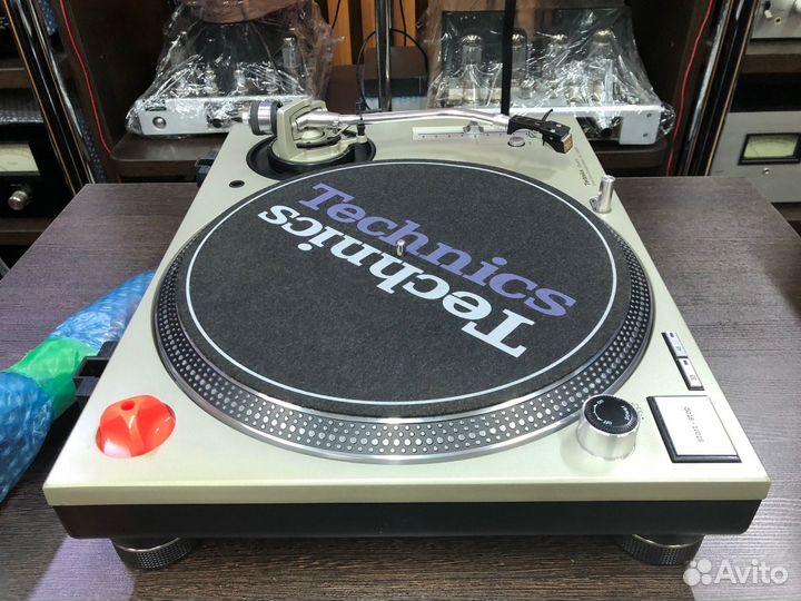 Проигрыватель винила Technics SL-1200MK3D