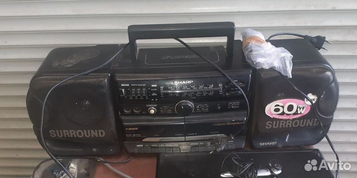Кассетный магнитофон sharp