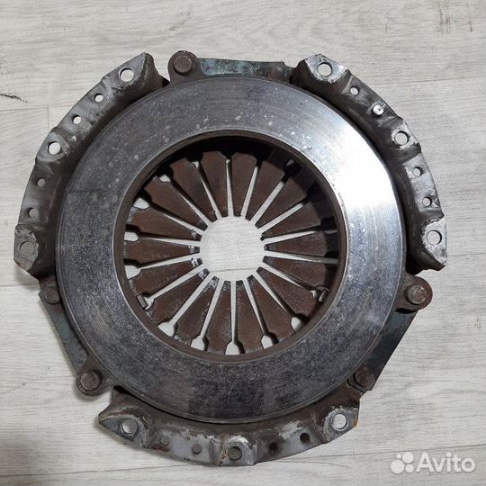 Корзина сцепления Hyundai Solaris седан G4FA 2013