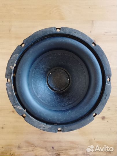 Автомобильный сабвуфер Ivolga Drive 8F 200w