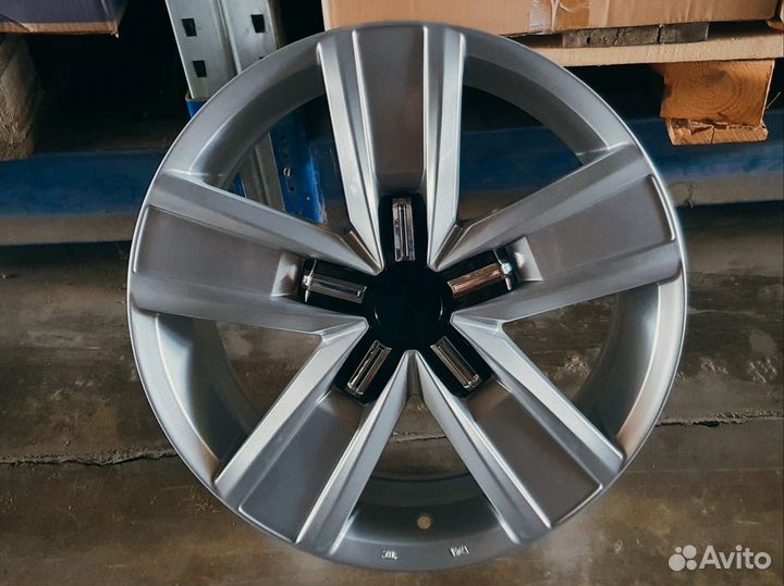 Диски 17 Mercedes V-class - Replay MR276