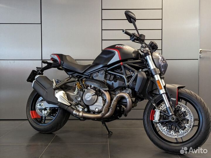 Ducati Monster 821