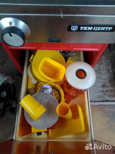 Кухонная машина