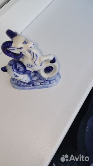 Статуэтка. Гжель. Горный козёл