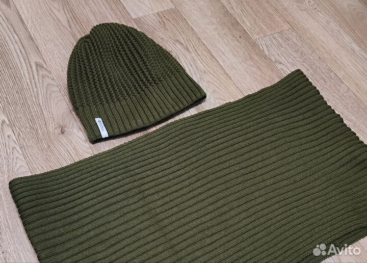 Шапка и снуд