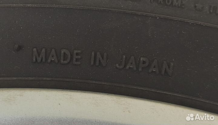 Nitto Termo Spike c литыми дисками 195/65/R15 4 шт