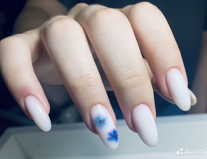 Маникюр/педикюр