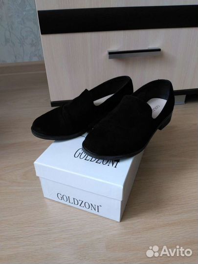 Лоферы женские 37 размер