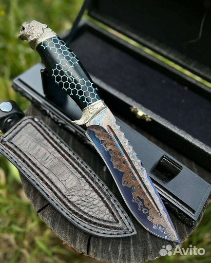 Ножи ламинарного Дамаска