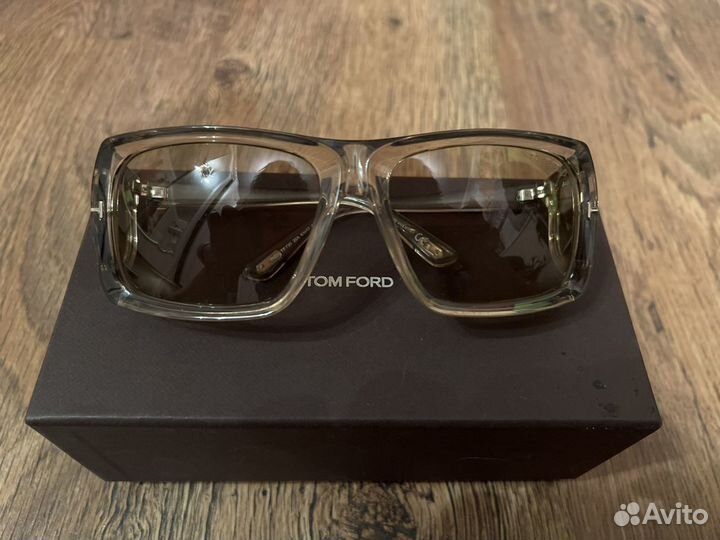 Солнцезащитные очки Tom ford оригинал