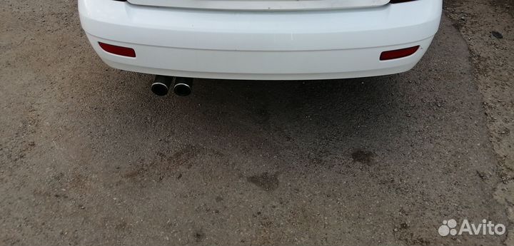 Бампер задний приора 1