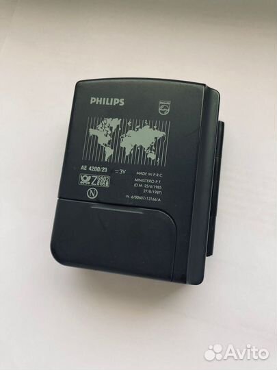 Радио с часами и будильником Philips AE4200