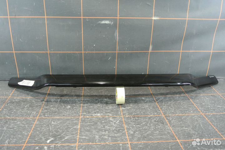 Дефлектор капота - Toyota Land Cruiser 200